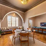 Boutique Residence-Lemon Spaces Downtown