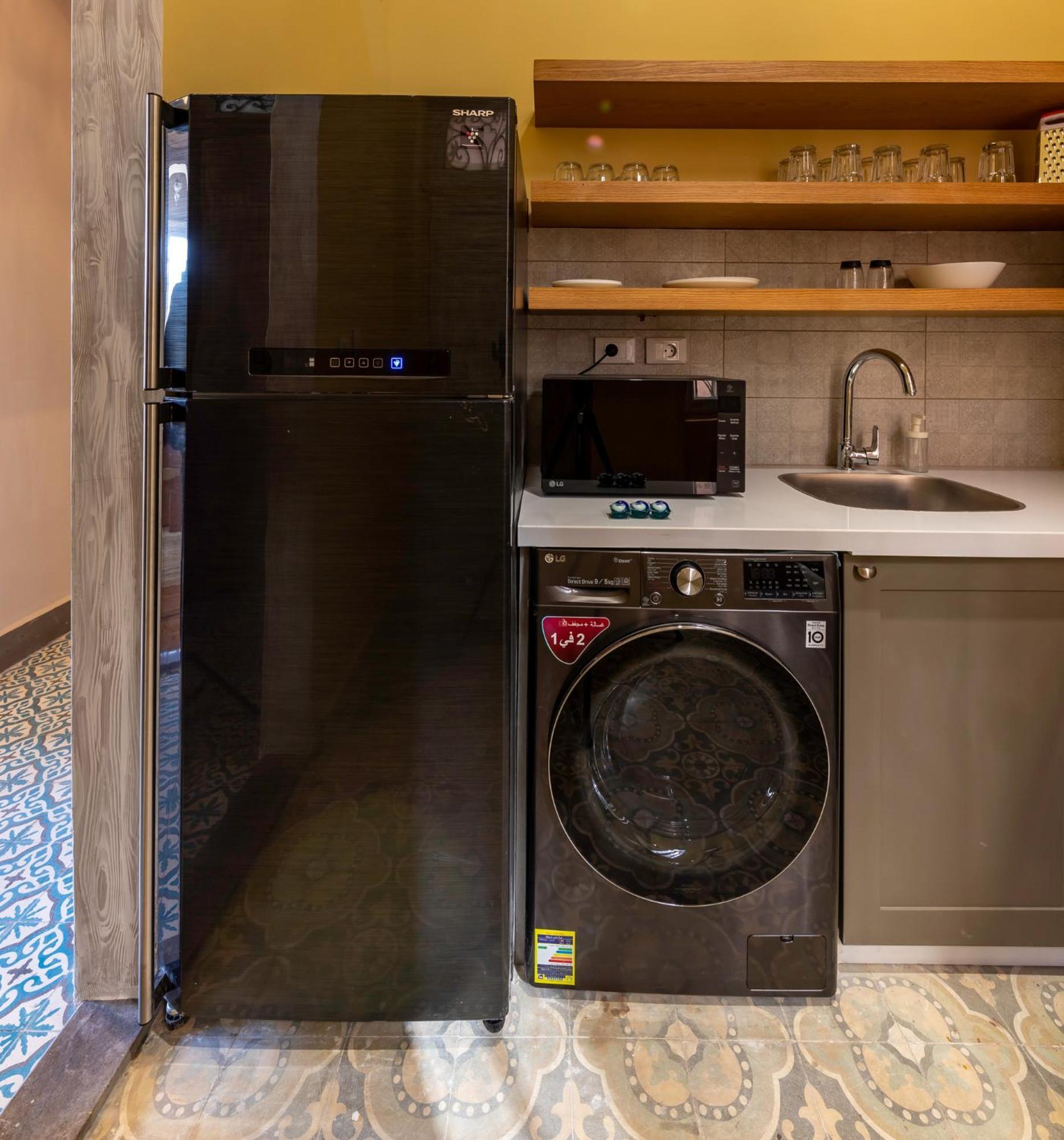 Boutique Residence-lemon Spaces Downtown