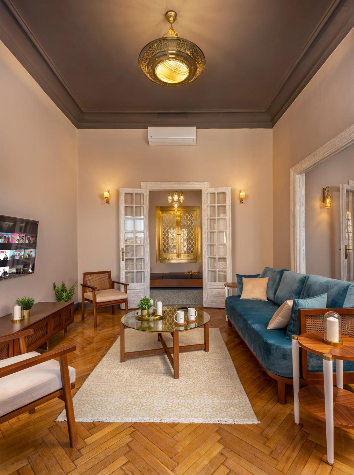 Boutique Residence-lemon Spaces Downtown Apartment